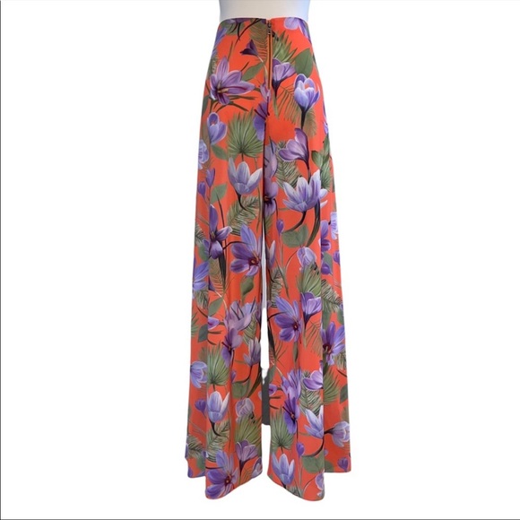 Alice and Olivia Athena Floral Wide-Leg Pants - Picture 4 of 14